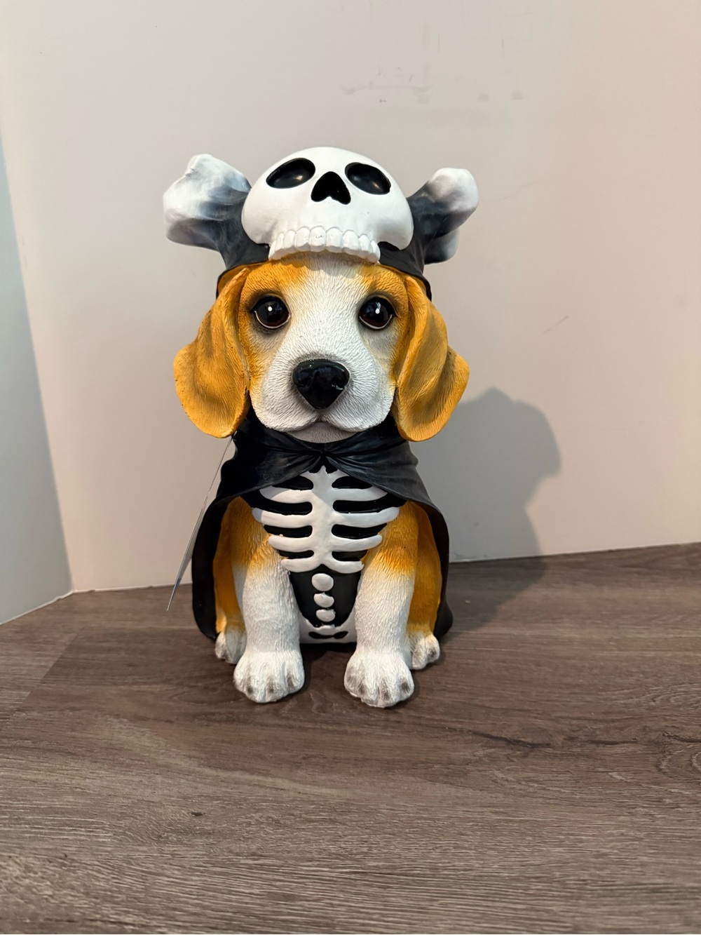 Absolutely Adorable Humane Society Beagle Skeleton Costume Dog Figurine- NWT